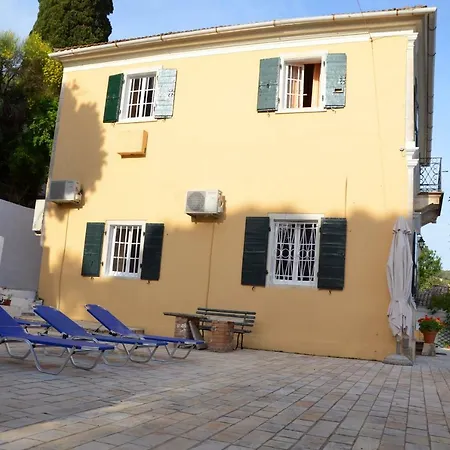 Апартаменты Stemar Longos (Paxos)